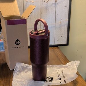 HydroJug Sport 32 Oz - Limited Edition - Winterberry - NIB